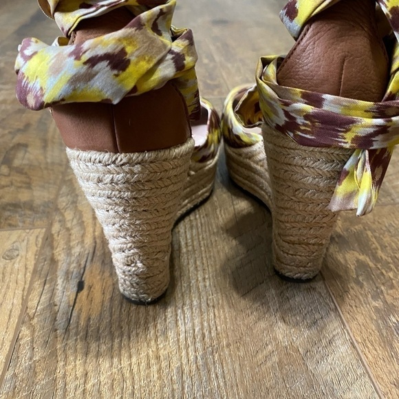 Ugg Australia Lucianna Platform Sandals Women’s Size 5.5 - Picture 5 of 10